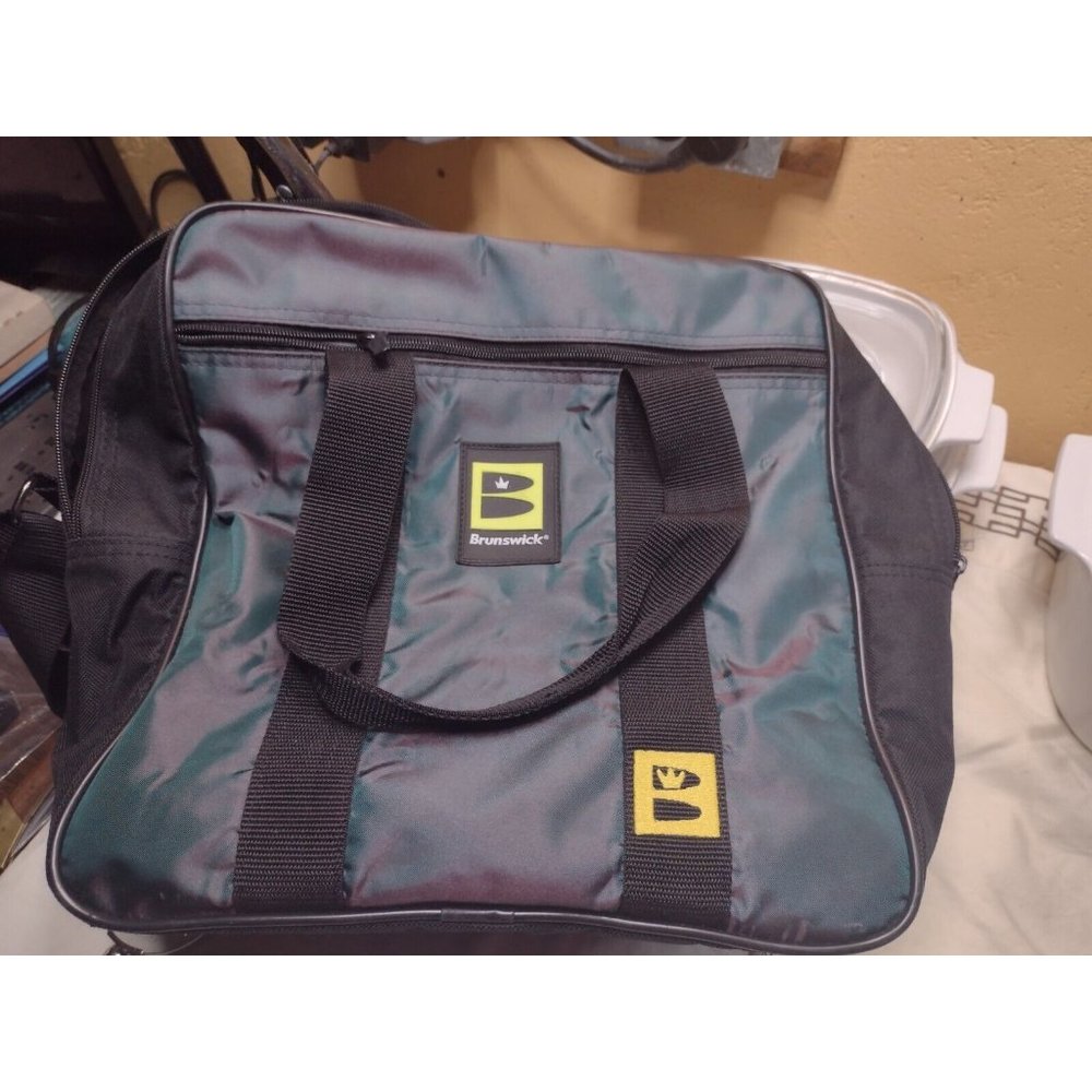 Brunswick Green/Black Canvas Bowling Bag With Shoulder Strap
